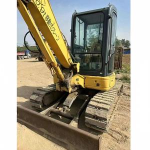 Excavatrice sur chenilles Komatsu PC50MR d'occasion avec lame, peinture d'origine, prix usine - Product Image 3