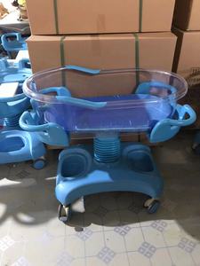 Lit bébé multifonctionnel Berceau nouveau-né Berceau réglable hydraulique ABS Hôpital Lit bébé Chariot - Product Image 3
