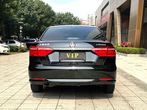 <span class=keywords><strong>รถยนต์</strong></span><span class=keywords><strong>มือ</strong></span>สอง VW Lavida ปี 2013 เครื่องยนต์ 1.6 ลิตร เกียร์ออโต้ พวงมาลัยซ้าย ระยะทางวิ่งน้อย ท้ายรถขนาด 478 ลิตร <span class=keywords><strong>ลำโพง</strong></span> 8 ตัว คุณภาพดี ราคาคุ้มค่า เหมาะสำหรับครอบครัว - Product Image 5