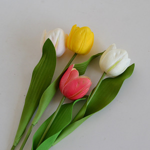 Vente en gros ouvert PU tulipe <span class=keywords><strong>fleur</strong></span> artificielle petit ornement de bureau mariage <span class=keywords><strong>fleur</strong></span> de poche pour la maison fête <span class=keywords><strong>jardin</strong></span> saint valentin - Product Image 3
