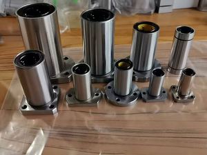 China Factory Wholesale Price LM8UU LM15UU LM10UU LM20UU Rodamiento Linear Bearing Lineer Rulman 8mm 15mm Large Stock - Product Image 6