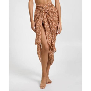 Paréo imprimé pour femme, jupe de plage légère à nouer à la taille, accessoire de maillot de bain, tenue de villégiature estivale tropicale - Product Image 1