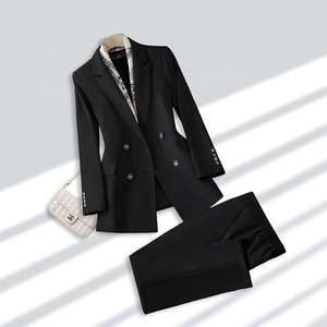Costumes d'affaires pour femmes d'approvisionnement d'usine Blazers de style solide et manteaux de smoking avec <span class=keywords><strong>pantalon</strong></span> tissé de décoration de bouton - Product Image 2