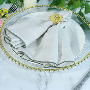 Vente en gros de serviettes en tissu de coton 100% lin de taille personnalisée bordure de serviette brodée à la main pour les mariages OEM ODM disponible rapidement - Product Image 5