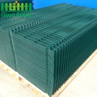 Clôture de Jardin Décorative Extérieure Courbée 3D en Treillis Soudé Personnalisée, Facilement Assemblée – Panneau de Clôture Routière en PVC