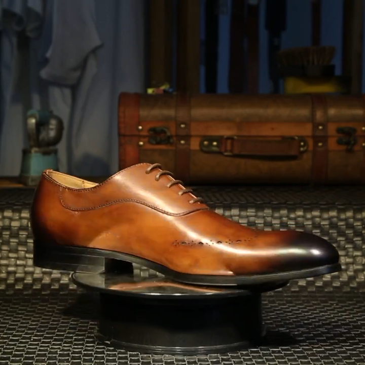 High Quality Italian Men Dress Shoes Plus Size Casual Business Formal Leather Upper with Lace-Up for Wedding High Quality Italian Men Dress Shoes Plus Size Casual Business Formal Leather Upper with Lace-Up for Wedding