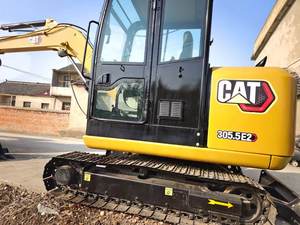 Excavadora sobre orugas de 5,5 toneladas Caterpillar 305.5E2 usada Original de alta calidad con excelentes condiciones a la venta Motor Engine PLC - Product Image 2