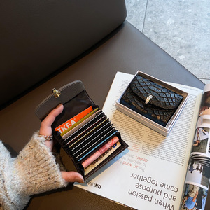 Portefeuille compact en cuir véritable à motif serpent de luxe, avec plusieurs emplacements pour cartes, mini porte-cartes de crédit pour femmes, vente en gros - Product Image 5