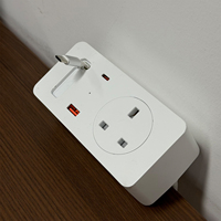 Prise murale britannique, adaptateur secteur 13A BS1363 avec câble rétractable intégré de type C, chargeur rapide USB-A et USB-C pour la maison et le bureau
