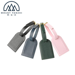 Etiquettes à bagages d'aéroport en cuir véritable en vrac d'usine étiquette de sac de <span class=keywords><strong>voyage</strong></span> valise bagages logo personnalisé carte d'embarquement en <span class=keywords><strong>avion</strong></span> de luxe - Product Image 1