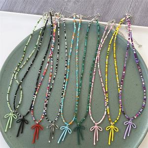 Nuevo Estilo Elegante Collar con Colgante Boho, Cadena de Cuentas, Joyería de Fiesta para Mujer, Gargantilla de Resina Acrílica con Lazo para Niñas - Product Image 1