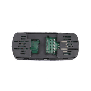 ยิทรัมสวิตช์กระจกไฟฟ้า A0055451513 สำหรับรถบรรทุกเมอร์เซเดส-เบนซ์ 12V ชุดควบคุมไฟฟ้า - Product Image 4