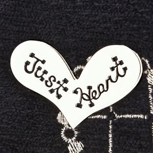 Cartera larga de piel sintética con cremallera para mujer, con diseño de lazo de amor femenino y bordado de dibujos animados. - Product Image 5