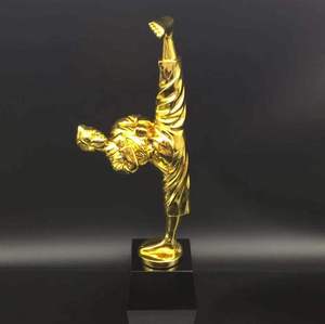 Customized wholesale crystal sports cup trophy taekwondo badminton golf award Running trophy for children