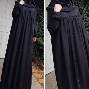 AJM TRADE HOUSE Abayas en soie Neda sur mesure-Vêtements et accessoires musulmans traditionnels - Product Image 4