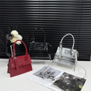 Custom Logo Ladies Small Vintage Style PU Leather Tote Handbags Luxury Crossbody Bags for Women with Fashionable Trendy