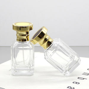 Vente en gros de flacons pulvérisateurs transparents en cristal blanc de 30 ml, flacons en verre cosmétique vides à clipser, flacons rechargeables - Product Image 1