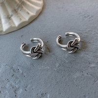 Vente en gros Bague ajustable portée à la main en argent S925 Personnaliser les anneaux noués vintage ouverts