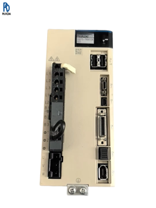 ไดรเวอร์เซ็นเซอร์คอนโทรลเลอร์ PLC ของแท้ใหม่เอี่ยม SGD7S-7R6A10A002 - Product Image 1
