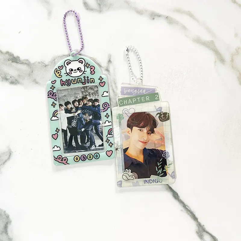 Factory Price Custom Design Plastic Acrylic Cute Blank PVC with Keychain Kpop Albums Collect Fans Photo Card Holders