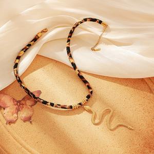 2025 nuevo diseño verano océano playa Sexy leopardo cuerda Acero inoxidable oro Gran Sol mariposa serpiente esmalte azul Shell collar - Product Image 3