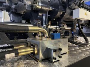 Haida HD 680 L Injection Molding Machines Special for <strong>Plastic</strong> <strong>Plastic</strong> <strong>Laundry</strong> <strong>Basket</strong> - Product Image 3