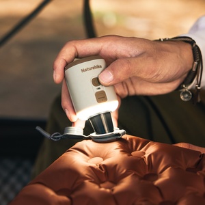 Naturehike Wind <span class=keywords><strong>mini</strong></span> Outdoor Camping <span class=keywords><strong>Pompe</strong></span> à air électrique Batterie <span class=keywords><strong>Mini</strong></span> Pompes pour <span class=keywords><strong>matelas</strong></span> <span class=keywords><strong>gonflable</strong></span> <span class=keywords><strong>Pompe</strong></span> à air - Product Image 2