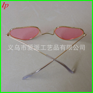 แว่นกันแดดรูปหัวใจสีชมพูกรอบทอง UV400 แฟชั่นสตรี LPS0047 - Product Image 3