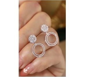 Pendientes de Diamantes Transformables de Oro de 18K Originales de Xinfly, Nuevo Diseño de Joyería para Mujer Que Se Puede Usar de Múltiples Formas - Product Image 1