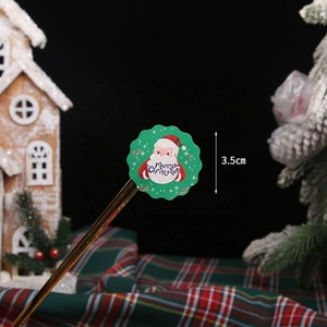 Autocollant adhésif 2026, étiquettes personnalisées découpées en forme de dessin animé circulaire pour emballage de Noël, étanches, en papier kraft - Product Image 4