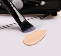 Ensemble de pinceaux de maquillage en poils synthétiques entièrement écologiques rose 4 pièces Ensemble de voyage avec eye-liner et mascara Échantillon gratuit