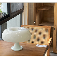 Lampe de table LED en forme de champignon, style rétro italien, éclairage à charge USB pour la décoration du salon et de la chambre