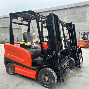 Nouveau chariot élévateur électrique <span class=keywords><strong>à</strong></span> batterie au lithium <span class=keywords><strong>à</strong></span> quatre roues motrices de qualité supérieure équipé d'un <span class=keywords><strong>chargeur</strong></span> - Product Image 4