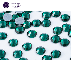 <span class=keywords><strong>Prix</strong></span> fabricant, qualité supérieure, strass en acrylique en vrac, dos plat, à coller à chaud - Product Image 4