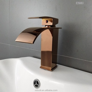 Robinet de lavabo universel en laiton Robinet de lavabo froid et chaud Robinet de lavabo <span class=keywords><strong>hors</strong></span> <span class=keywords><strong>sol</strong></span> Robinetterie cascade <span class=keywords><strong>Mitigeur</strong></span> d'évier - Product Image 2