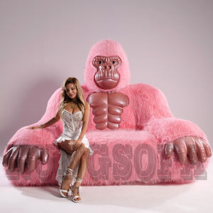 Nouveautés Canapé en forme de gorille rose King Kong Nouveau canapé de célébrité d'<span class=keywords><strong>Internet</strong></span> pour adultes Meubles de salon élégants Extérieur - Product Image 1