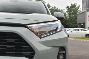 Offre Spéciale En Stock 2023 Toyota <span class=keywords><strong>RAV4</strong></span> 2.0L 2WD Premium LHD SUV Faible Kilométrage Toutes Options Vente en Gros Mondiale - Product Image 5