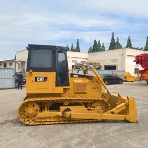 Achat en gros de solutions originales de bulldozer CAT D5k avec moteur japonais, équipement de terrassement d'occasion en stock à Shanghai - Product Image 5