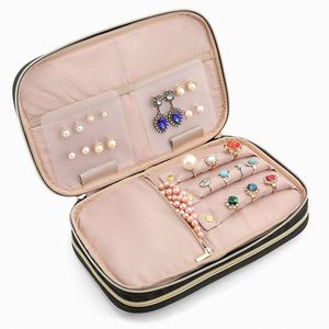 Boîte de rangement pour bijoux de voyage à double couche, certifiée BSCI, pour boucles d'oreilles, colliers, bagues et bracelets. - Product Image 5