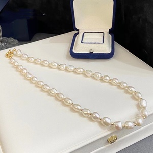 Collier en perles baroques atmosphériques de haute qualité pour femmes pour l'automne et l'hiver - Accessoires de beauté naturels - Product Image 3