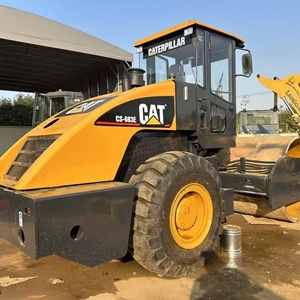 Rodillo Compactador de Neumáticos Caterpillar CS-683E, Rodillo de un Solo Tambor, Motor Diésel de 185 kW, Tambor de Acero Amarillo, Equipo de Construcción - Product Image 4