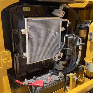 Mini-excavatrice d'occasion CAT 305.5E |   Petite pelle hydraulique |   Machinerie de construction multifonctionnelle à économie de carburant - Product Image 3