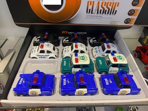 Modellino Auto Classica della Polizia Americana, Giocattolo Die-cast 1:32 1:38 con Luci e Suoni, Auto d'Epoca per Bambini - Product Image 5