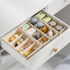 Caja de almacenamiento pequeña <span class=keywords><strong>rectangular</strong></span> de plástico PP, contenedor de colección de tarjetas magnéticas ecológicas de diseño moderno para ropa del hogar - Product Image 1