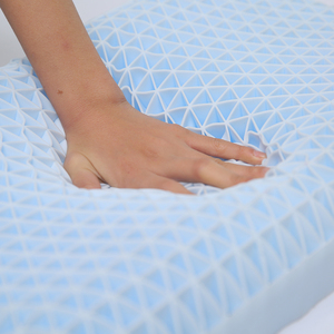 Matelas en mousse 3D Youmeng avec insert en gel rafraîchissant traditionnel, housse amovible en bambou, rembourrage 100% TPE, sommeil sain - Product Image 4
