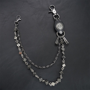 Cadena de cintura vintage <span class=keywords><strong>con</strong></span> dije de dados, cadena de pantalón de metal de doble capa, cadena de vaquero Amekaji <span class=keywords><strong>con</strong></span> gancho de cuero para llaves, para hombres y mujeres - Product Image 2