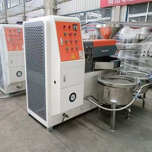 Máquina Extractora de Aceite de Maní Pequeña para <span class=keywords><strong>Comprar</strong></span> Equipo Portátil de Prensado en Frío y en Caliente - Product Image 2