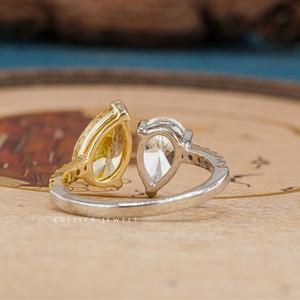 แหวนเพชรงานจิวเวลรี่ชั้นดี พร้อมเพชรเม็ดใหญ่ทรงบริลเลียนท์คัต และวงแหวนดีไซน์หรูหรา สำหรับงานหมั้น งานแต่งงาน และโอกาสพิเศษ - Product Image 5