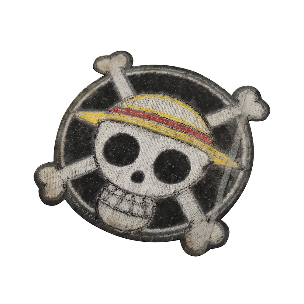 V01012-4	adhesive one piece (luffy)
