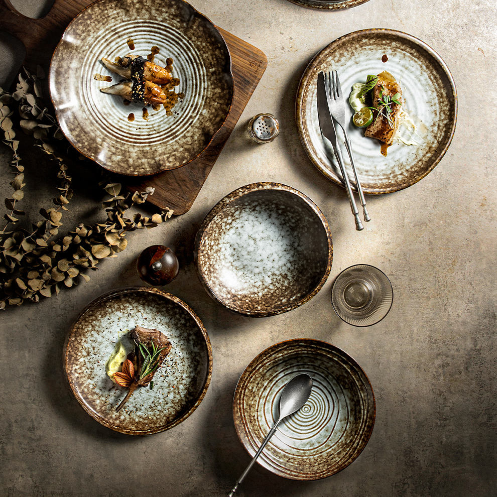Wabi-Sabi Style Porcelain Dinnerware Set Japanese Restaurant Hotel Flower  Shape Bowl Reactive Brown With Speckle Ceramic Plates